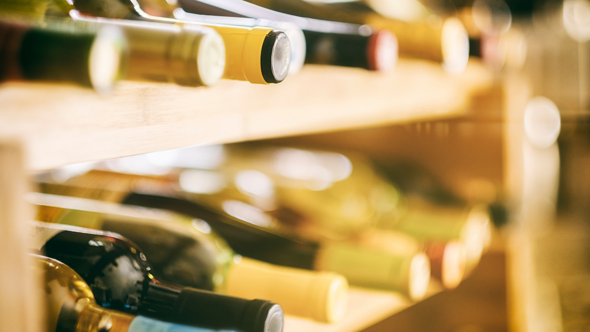How to Choose a Wine Rack: An Ultimate Guide